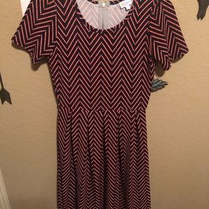 ALL LULAROE BOGO 50% OFF* EUC Lularoe Amelia Small